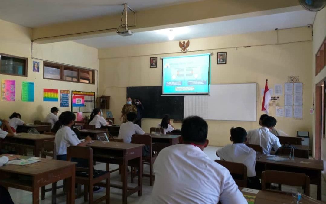 Sempat Tertunda,Hari Ini SMPN 8 Surakarta Mulai Menggelar Pembelajaran Tatap Muka