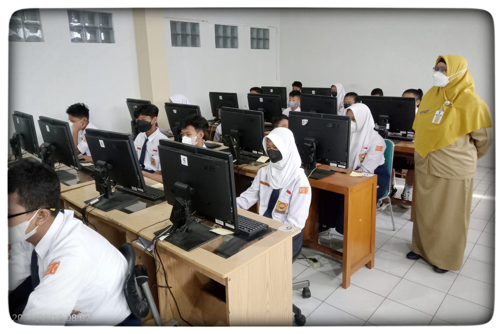 uji coba apd aplikasi pengumpulan data smpn 8 surakarta