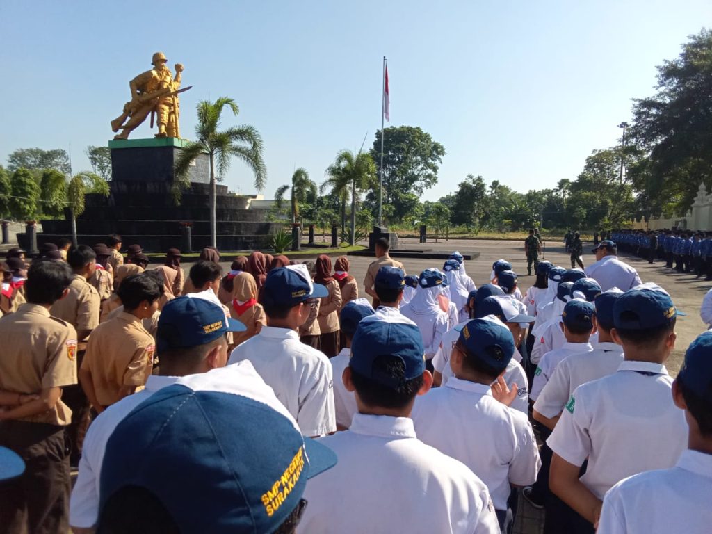 peringatan hari kebangkitan nasional SMPN 8 Surakarta