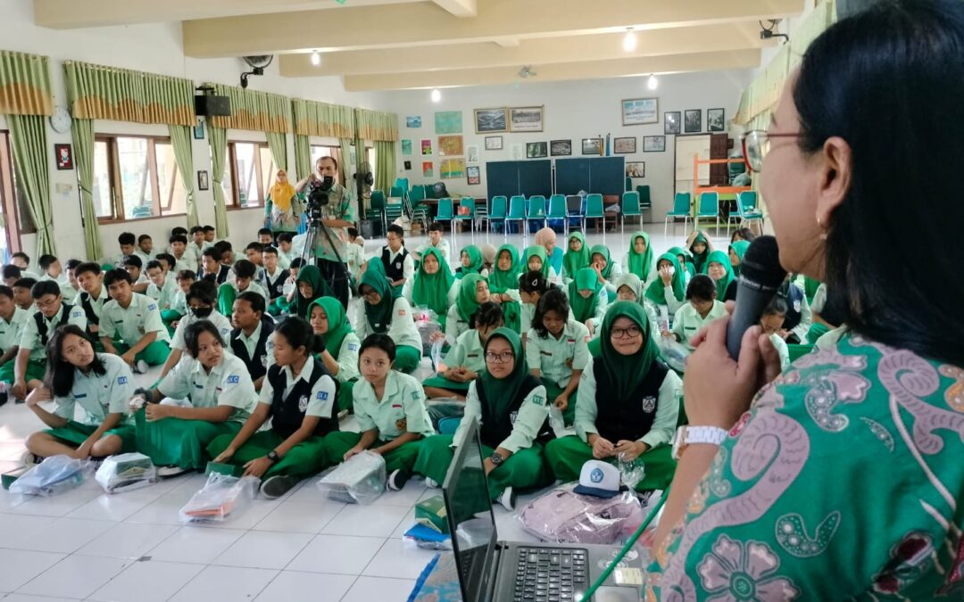 100 Peserta Didik SMPN 8 Mendapat Pencerahan dari Puspaga