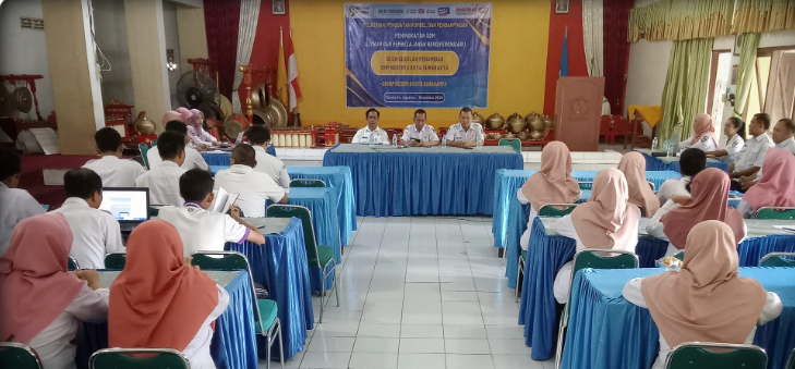 SMPN 2 Kota Surakarta Pelatihan, Penguatan Kombel, dan Pendampingan di SMPN 8